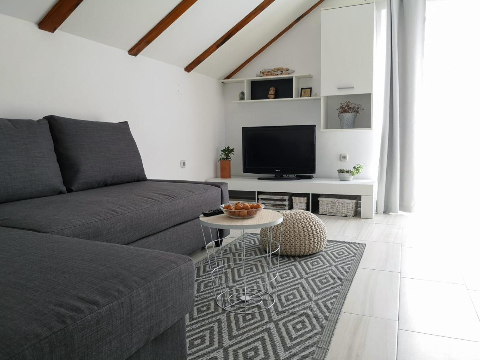 Apartman Milutin Vrsi Esterno foto