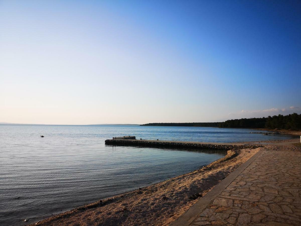 Apartman Milutin Vrsi Esterno foto